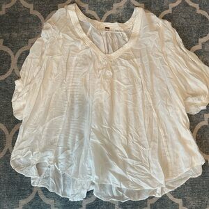 Free People Oversized Short Sleeve Sheer V-neck Shirt (E)